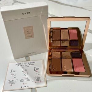 NIB NWT Ever Out The Door Cheek & Eye Pallet in Bold & Brave